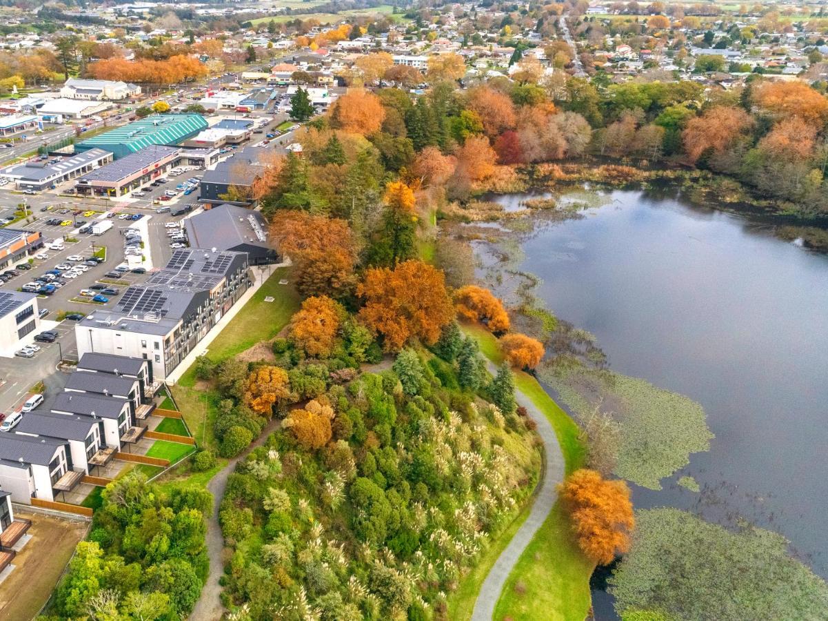 Hidden Lake Hotel & Apartments Cambridge Zewnętrze zdjęcie